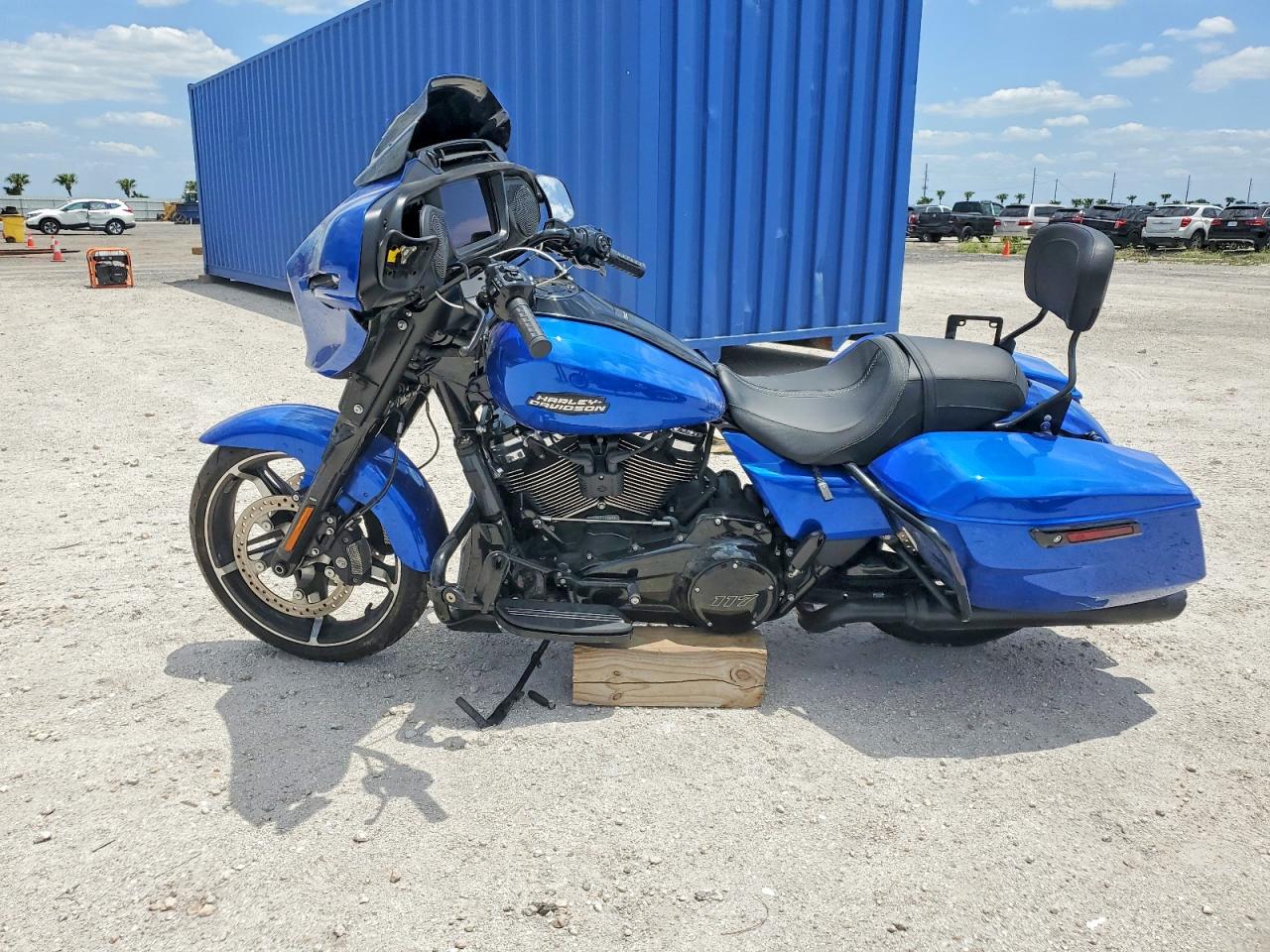 Harley-Davidson Fl