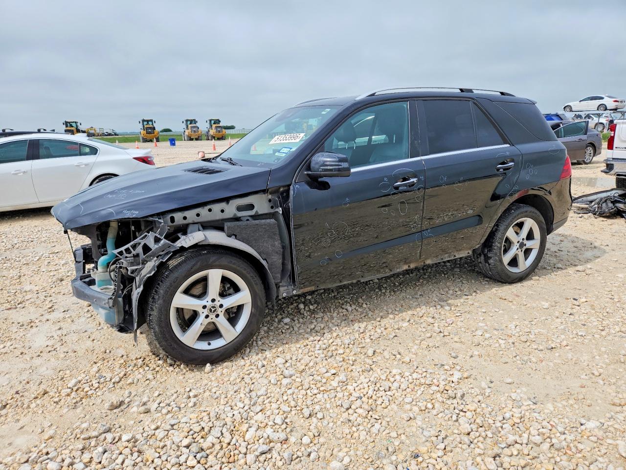 Salvage Mercedes-Benz GLE Image
