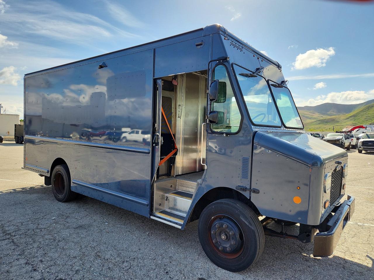 Freightliner Chassis M Line Walk-in Van