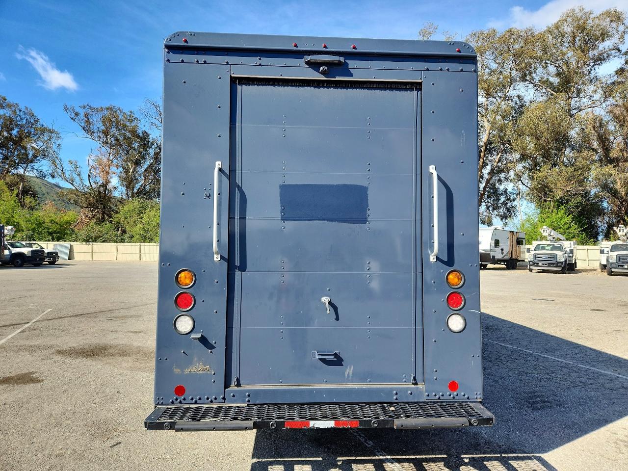 Freightliner Chassis M Line Walk-in Van