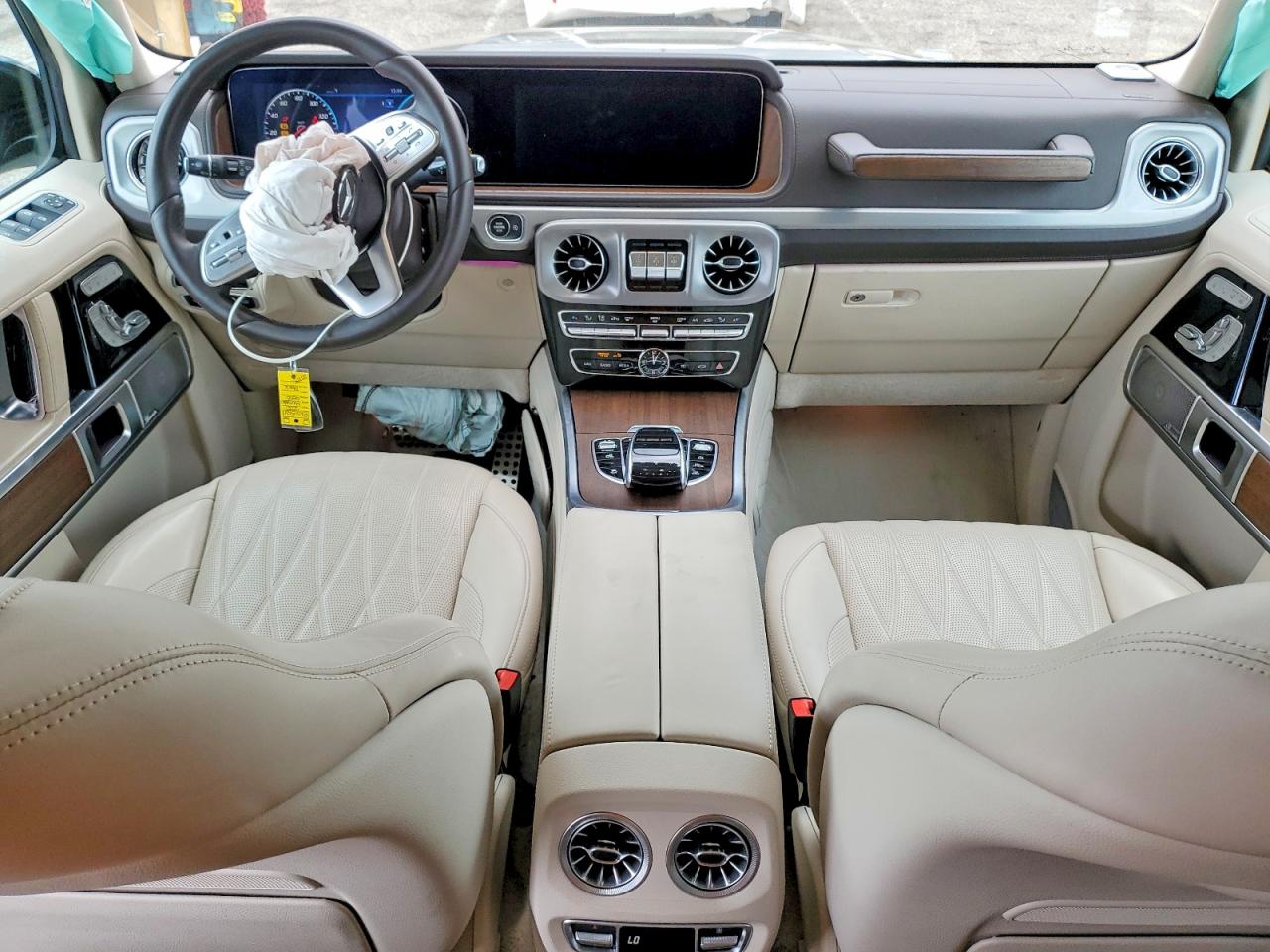 Mercedes-Benz G-Class 550