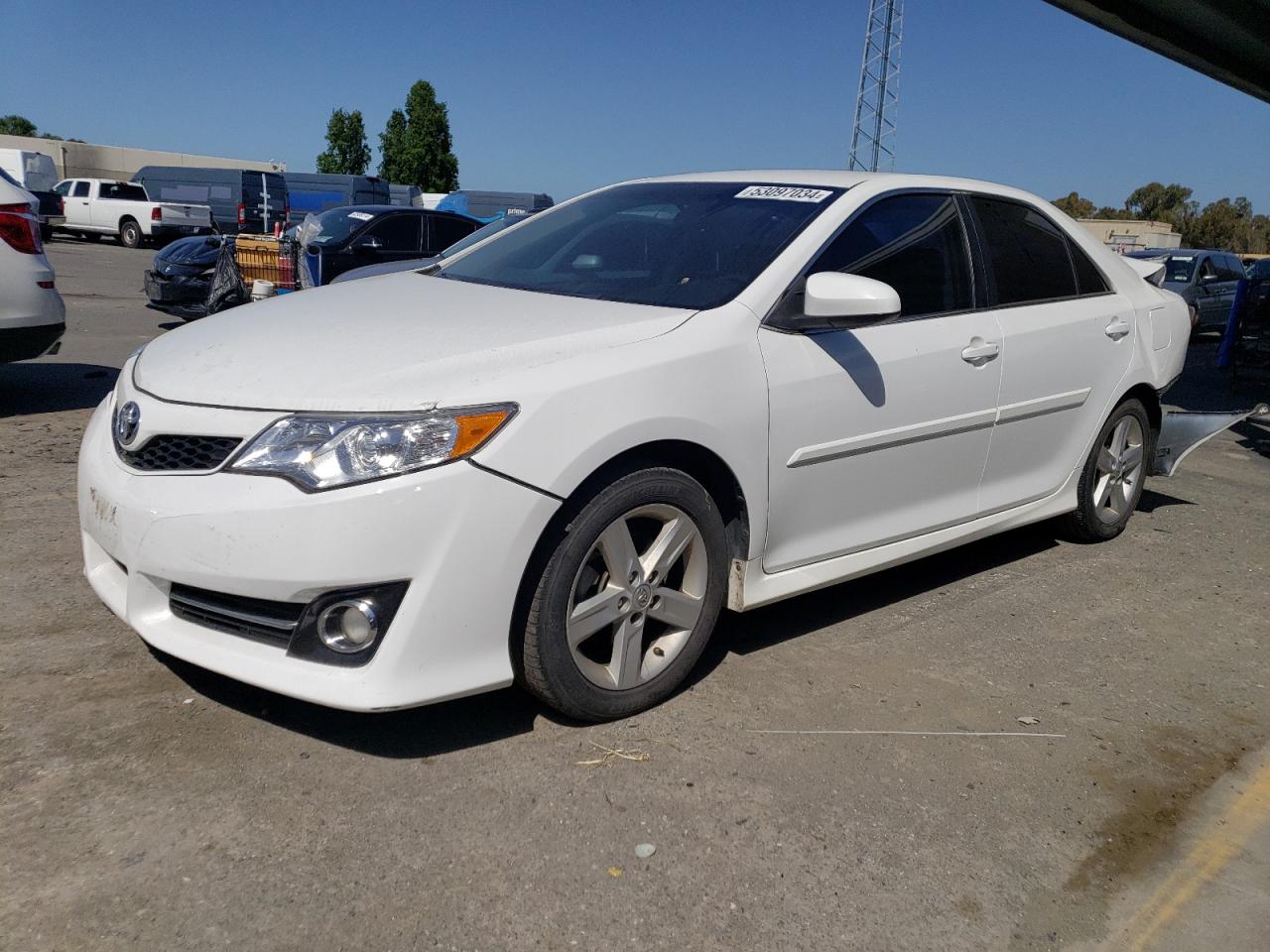 Salvage Toyota Camry Image