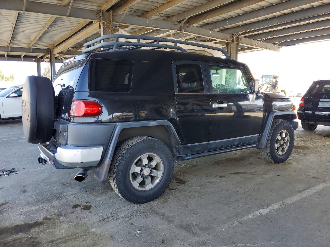 Toyota FJ Cruiser Base
