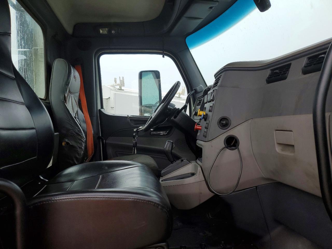 Peterbilt 579
