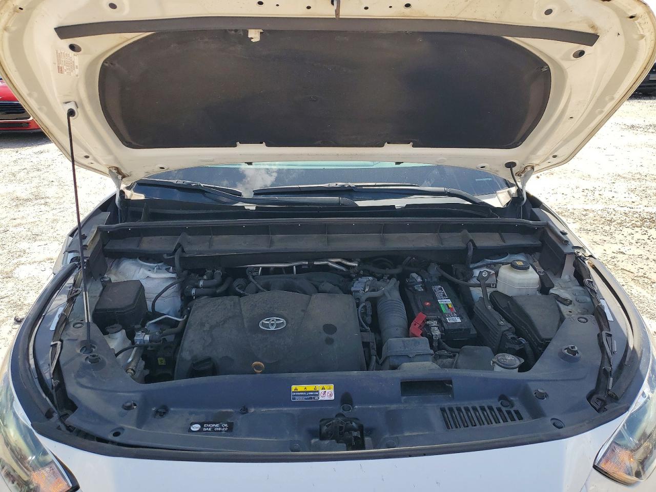 Toyota Highlander L