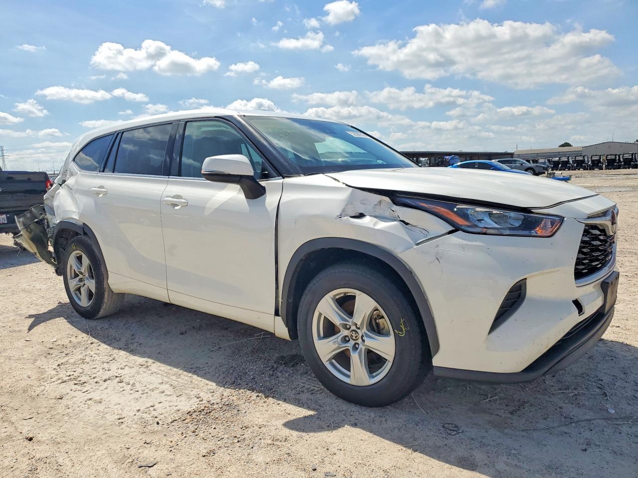 Toyota Highlander L