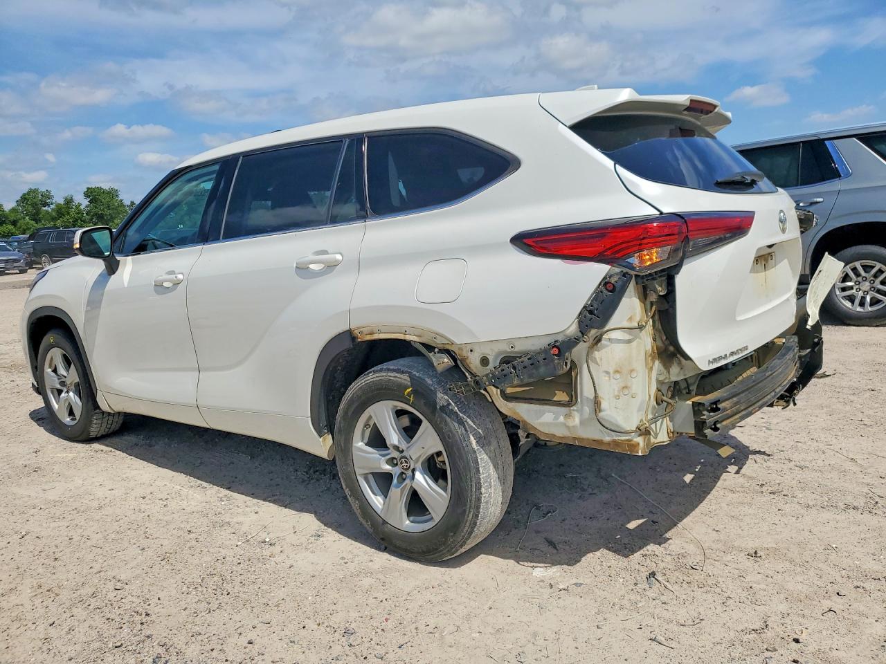 Toyota Highlander L