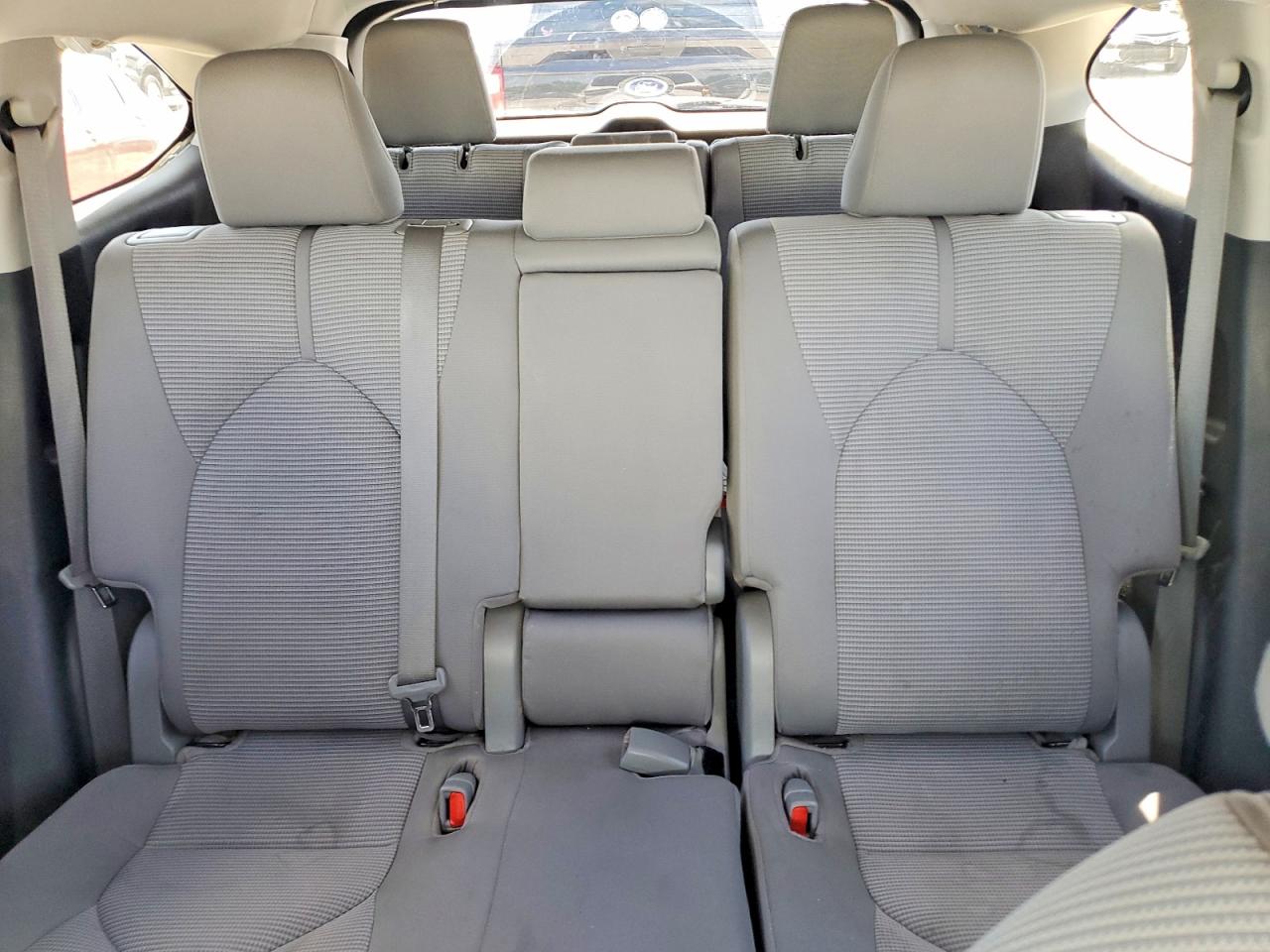 Toyota Highlander L