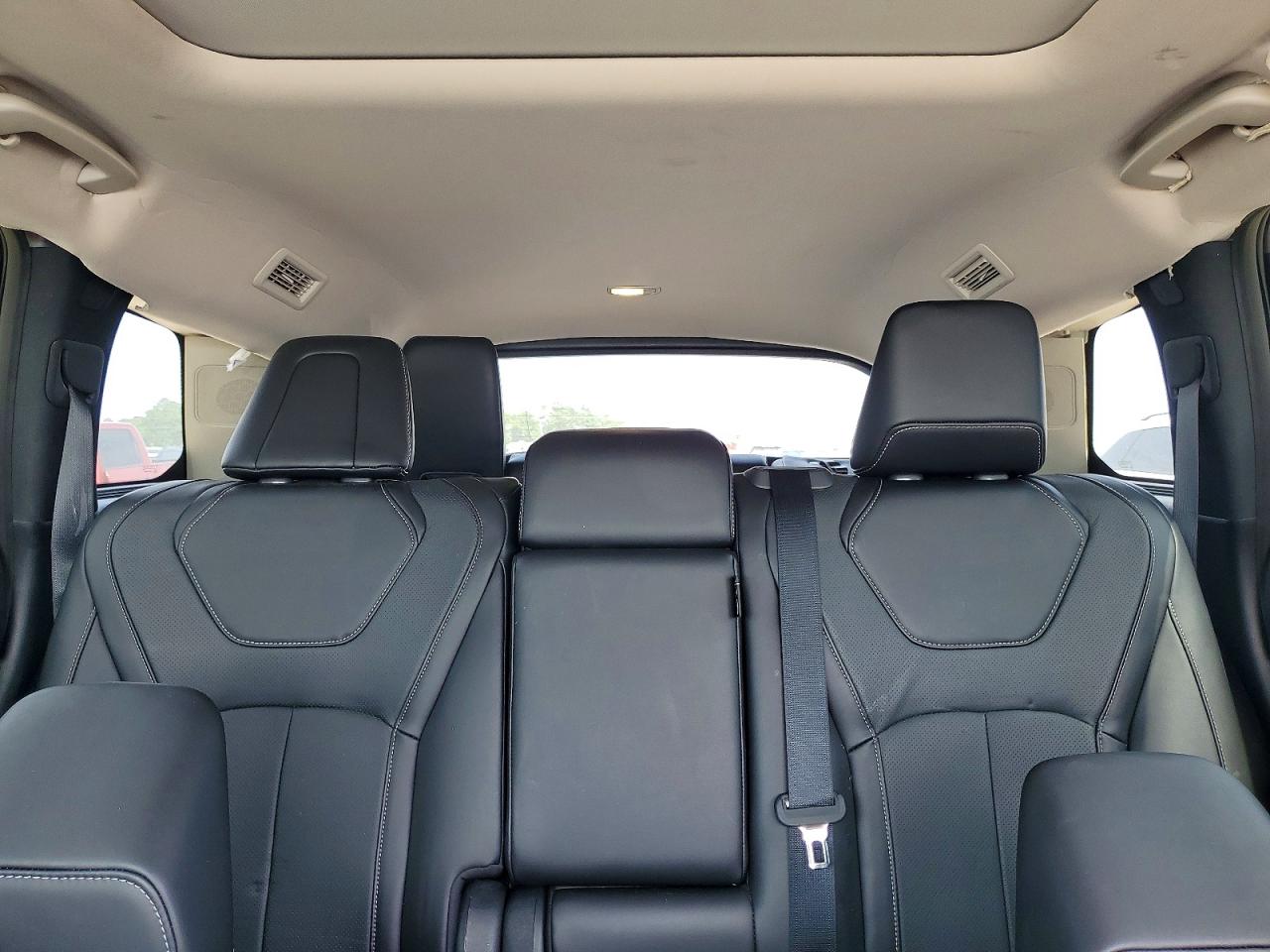 INFINITI Qx Luxe