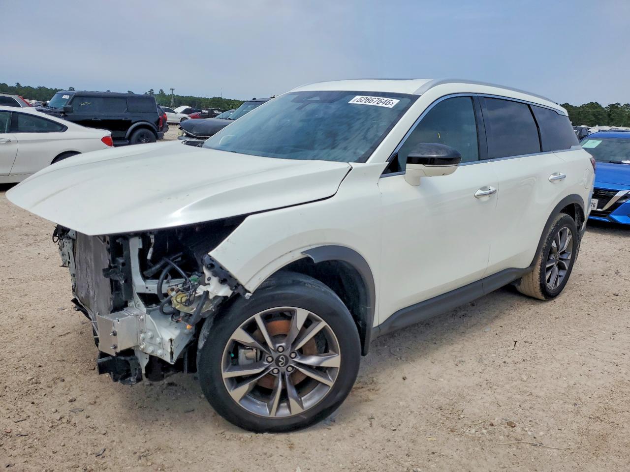 INFINITI Qx Luxe