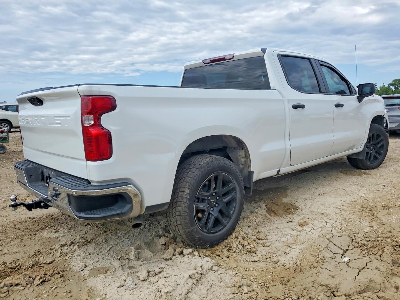 Chevrolet Silverado C1500