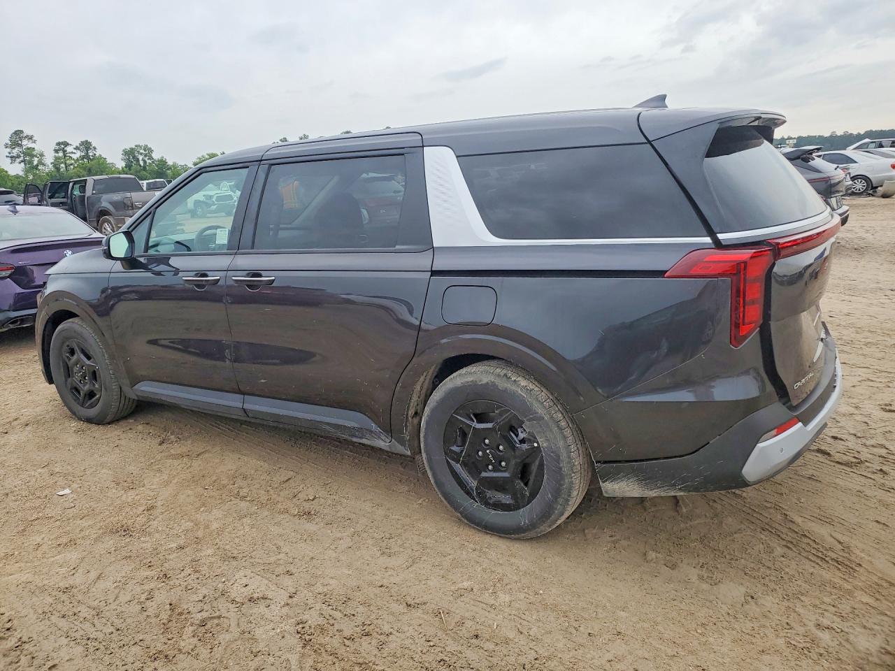 Kia Carnival Lxs