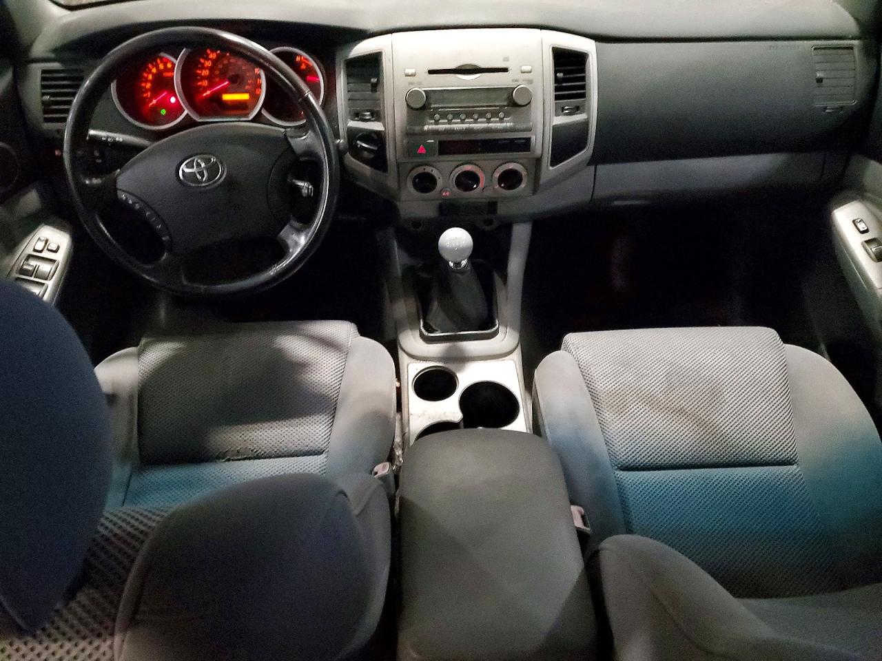 Toyota Tacoma V6