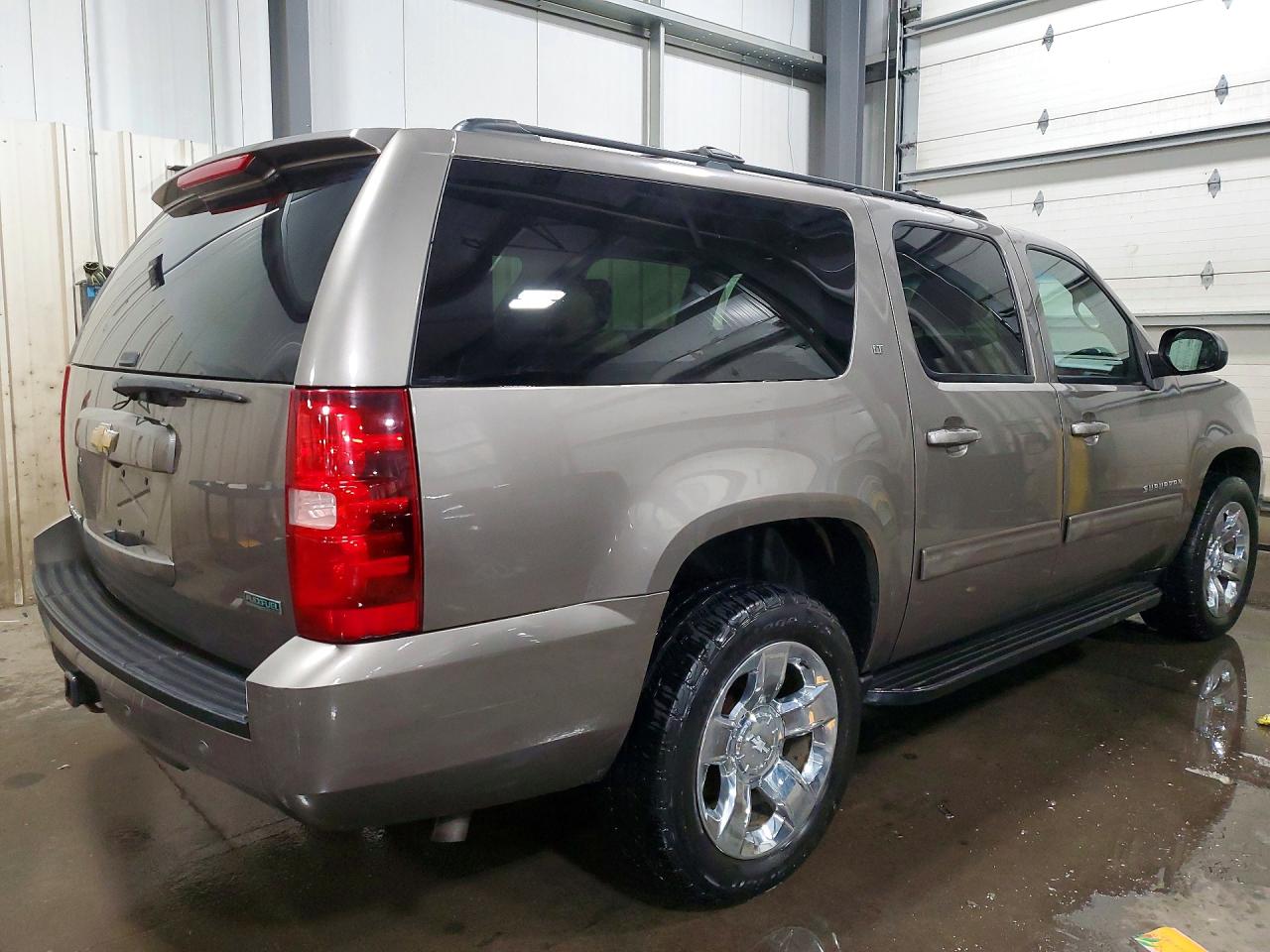 Chevrolet Suburban K1500 Lt