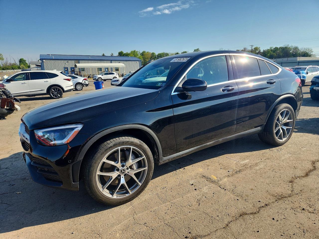 Salvage Mercedes-Benz GLC Image