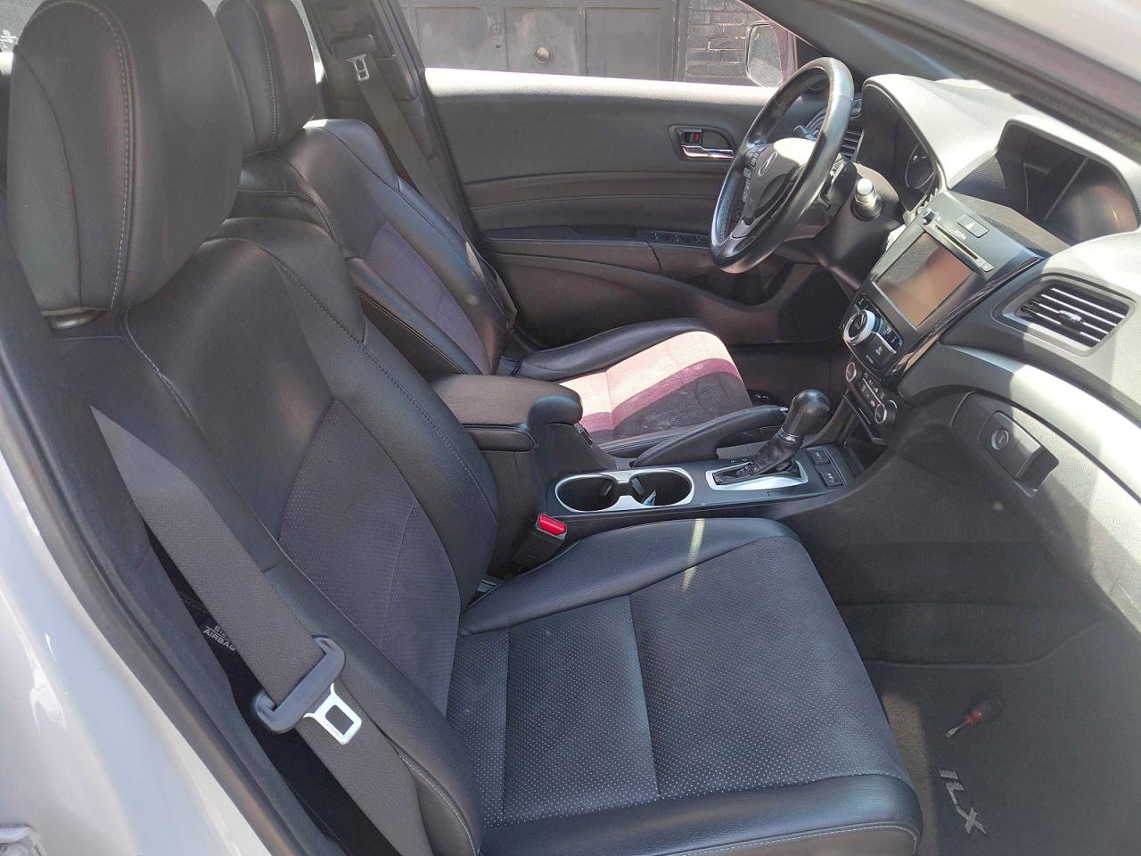 Acura ILX Premium