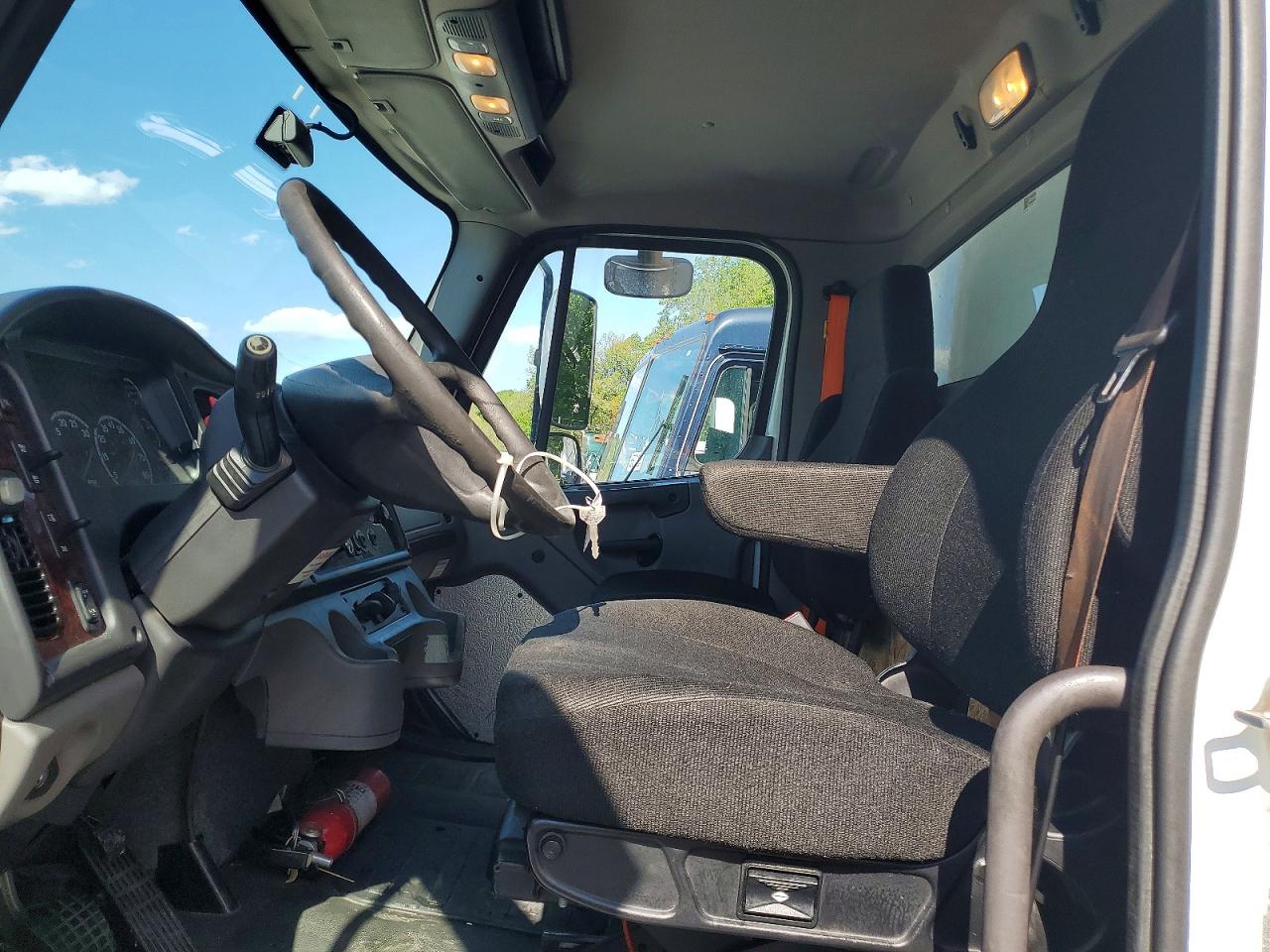 Freigliner M2 106 Medium Duty