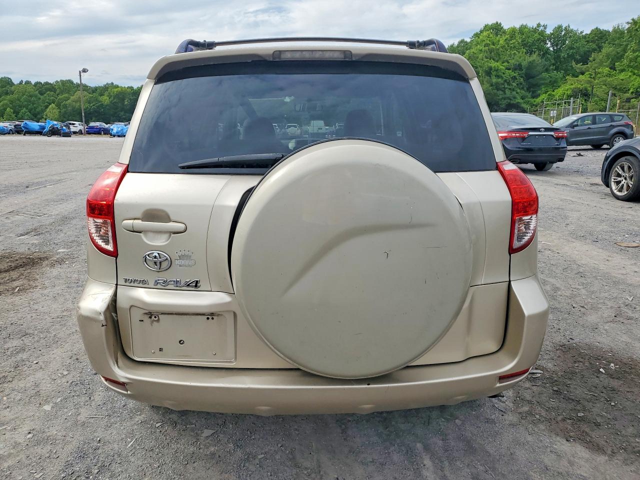 Toyota RAV4 Base