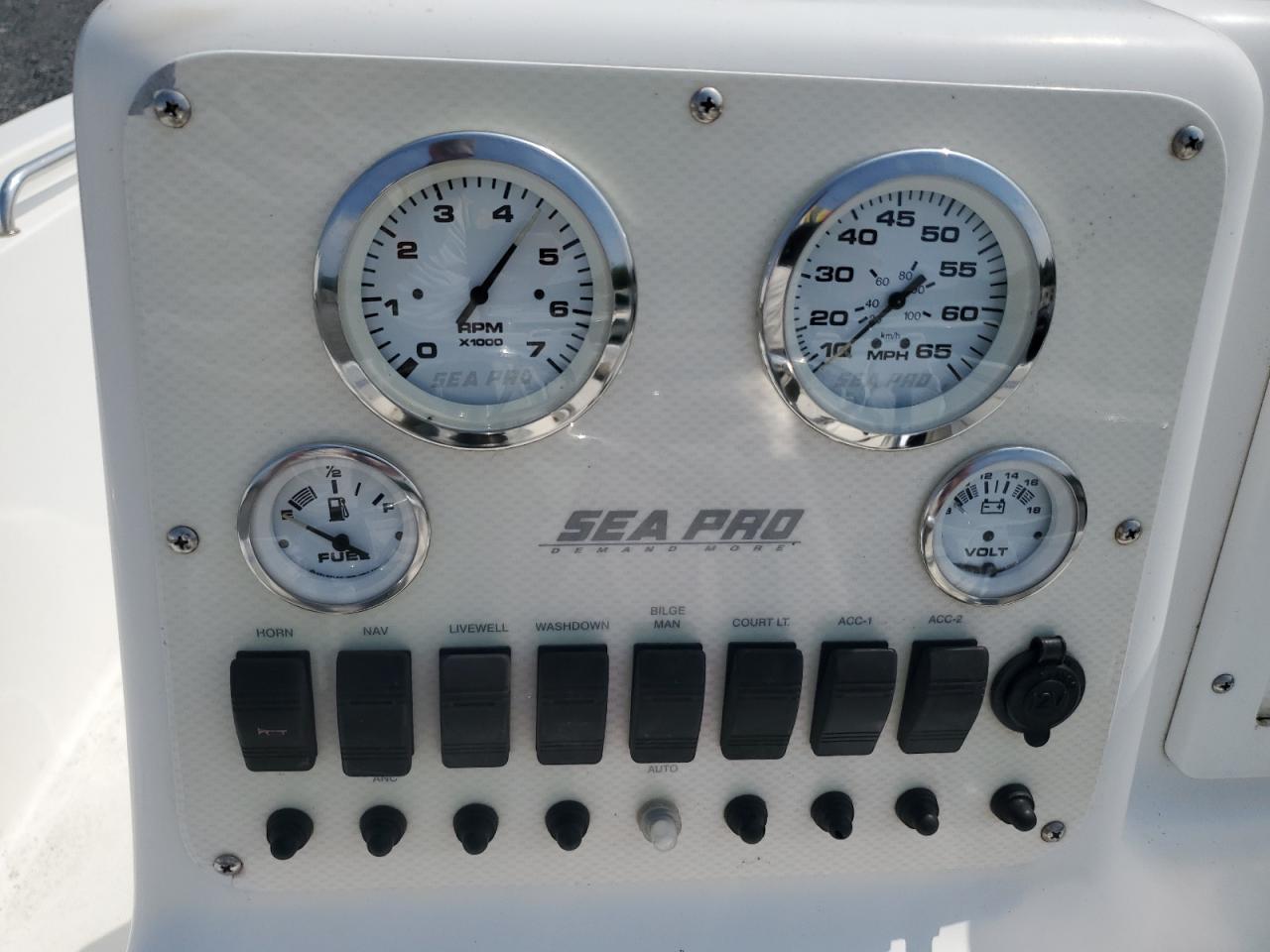 Sea Ray Boat
