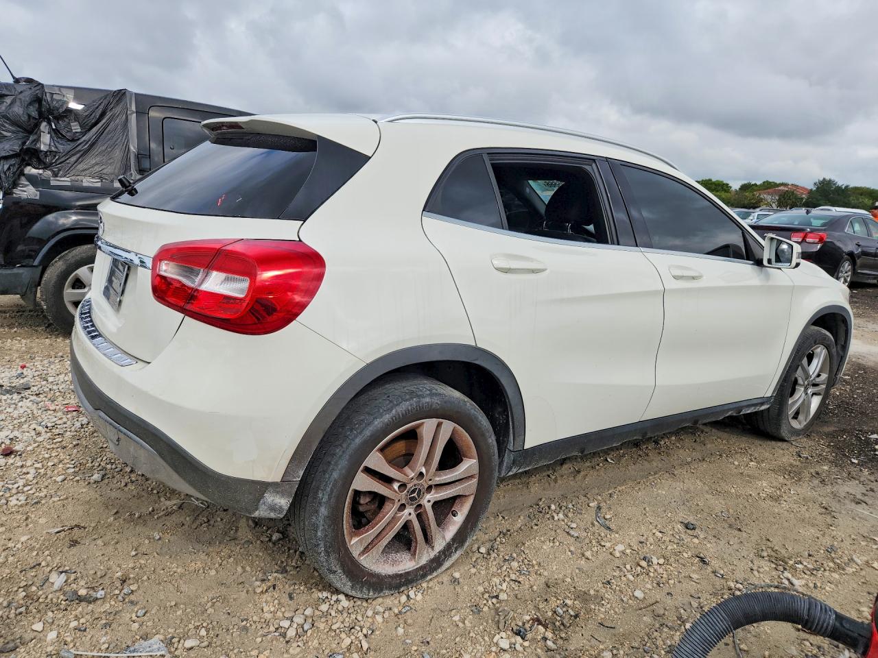 Mercedes-Benz GLA 250
