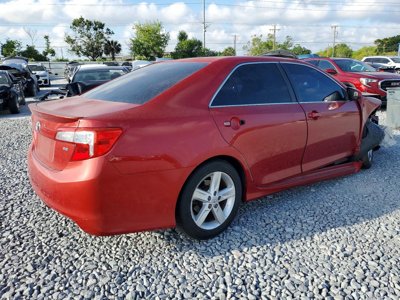 Toyota Camry Se