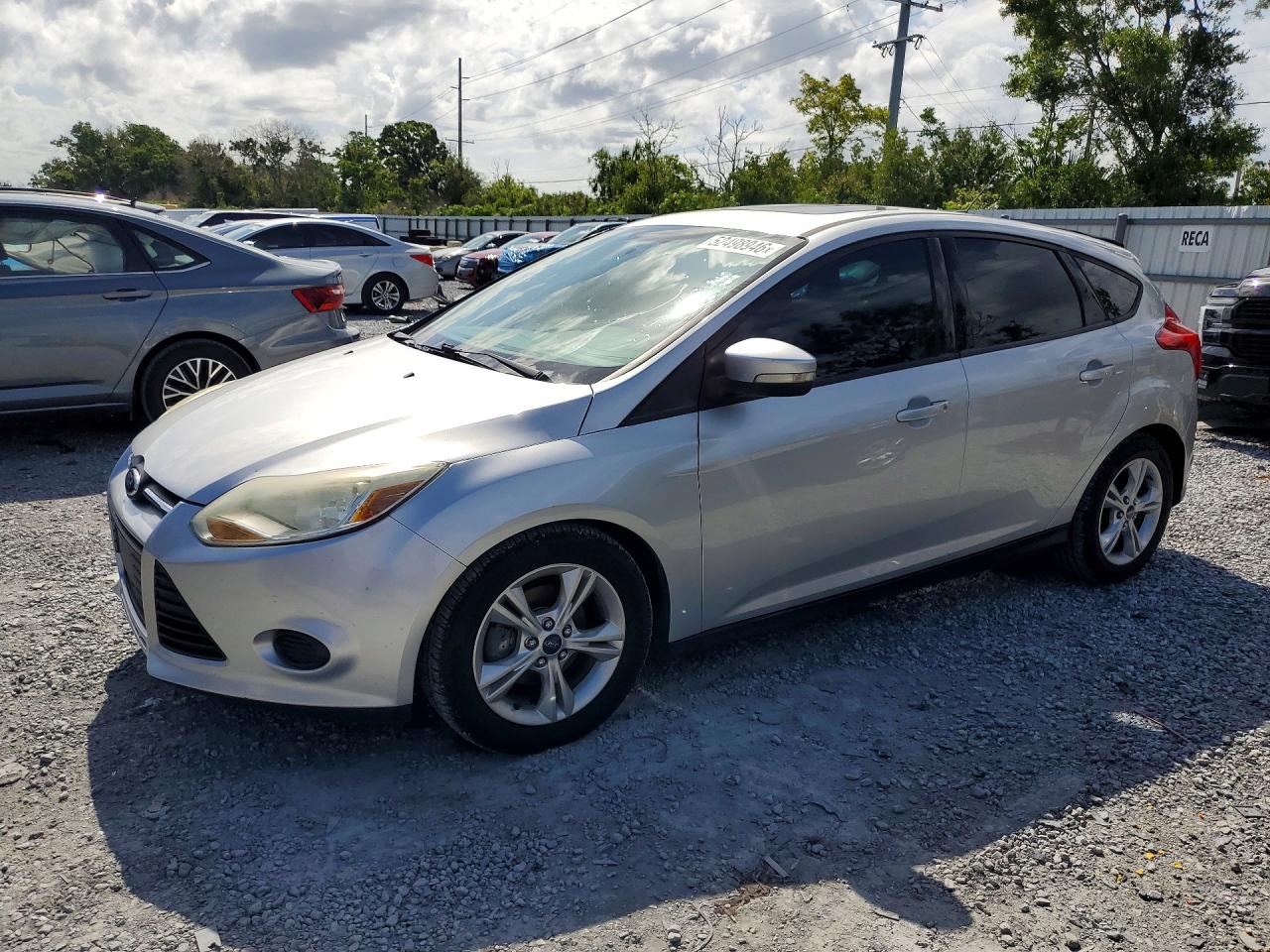 Salvage Ford Focus Image