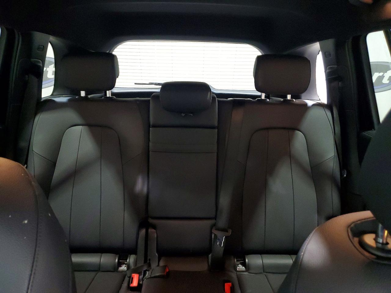 Mercedes-Benz GLB 250