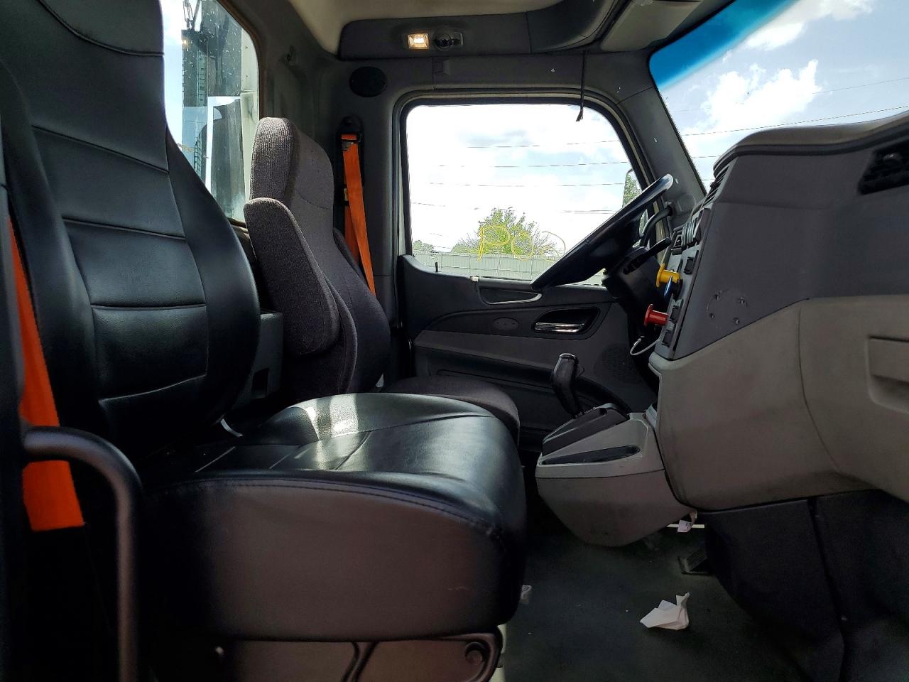 Peterbilt 579