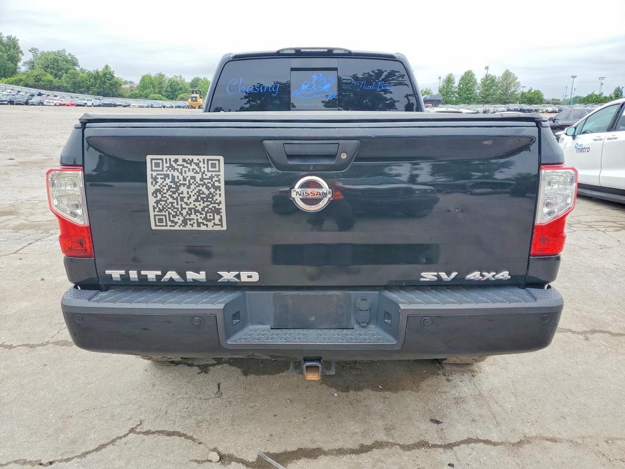 Nissan Titan Sv