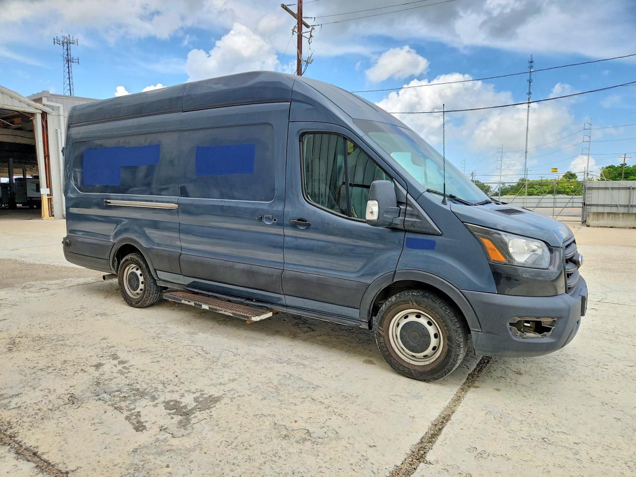 Ford Transit T-250