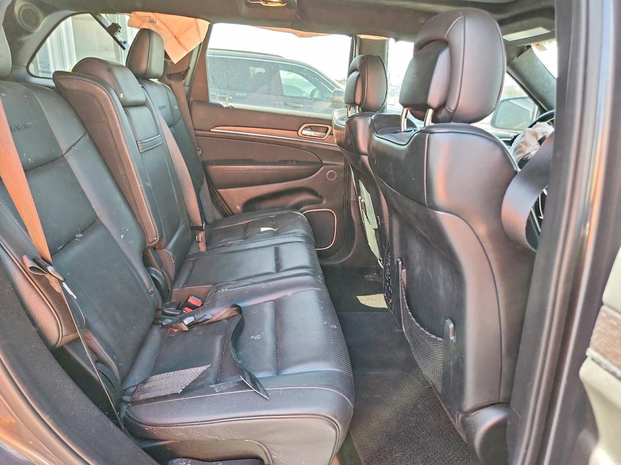 Jeep Cherokee Summit