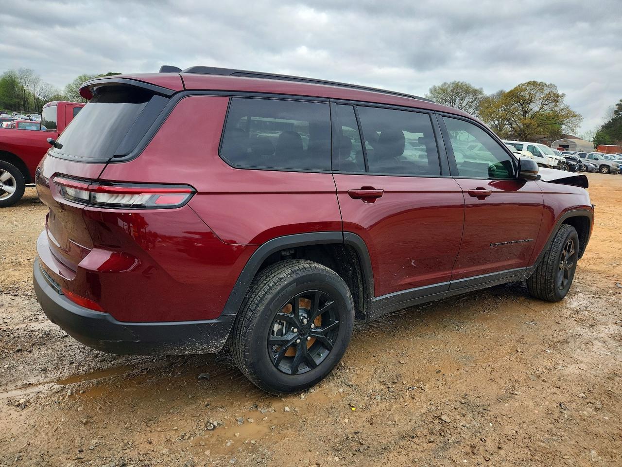Jeep Cherokee L Laredo