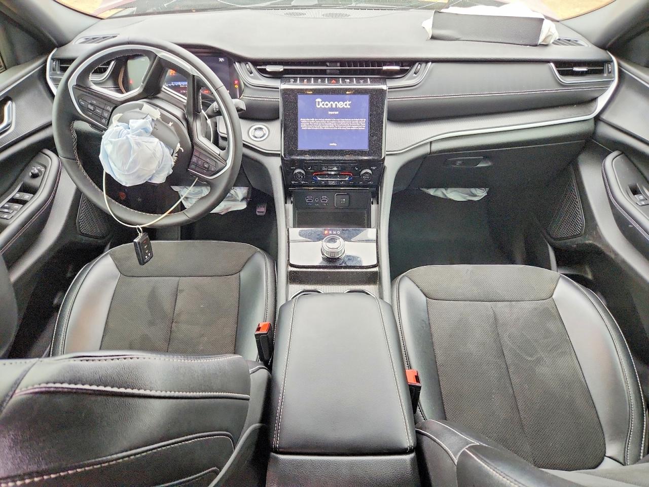Jeep Cherokee L Laredo
