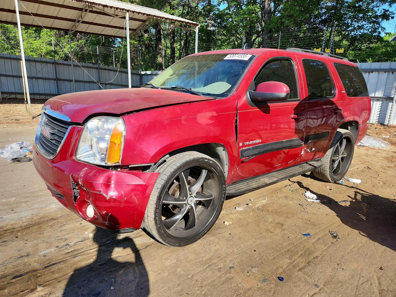 Salvage GMC Yukon Image