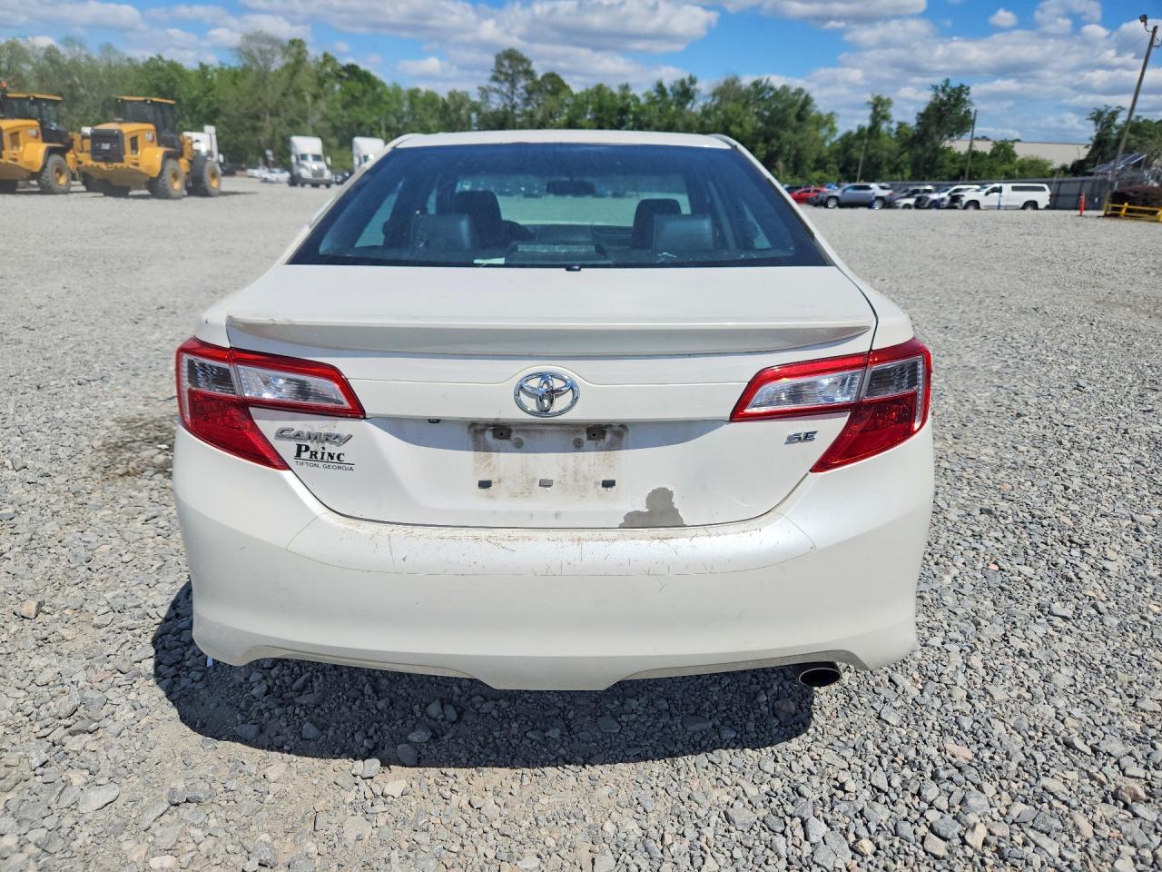 Toyota Camry Se