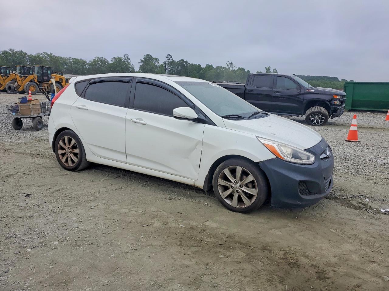 Hyundai ACCENT Se