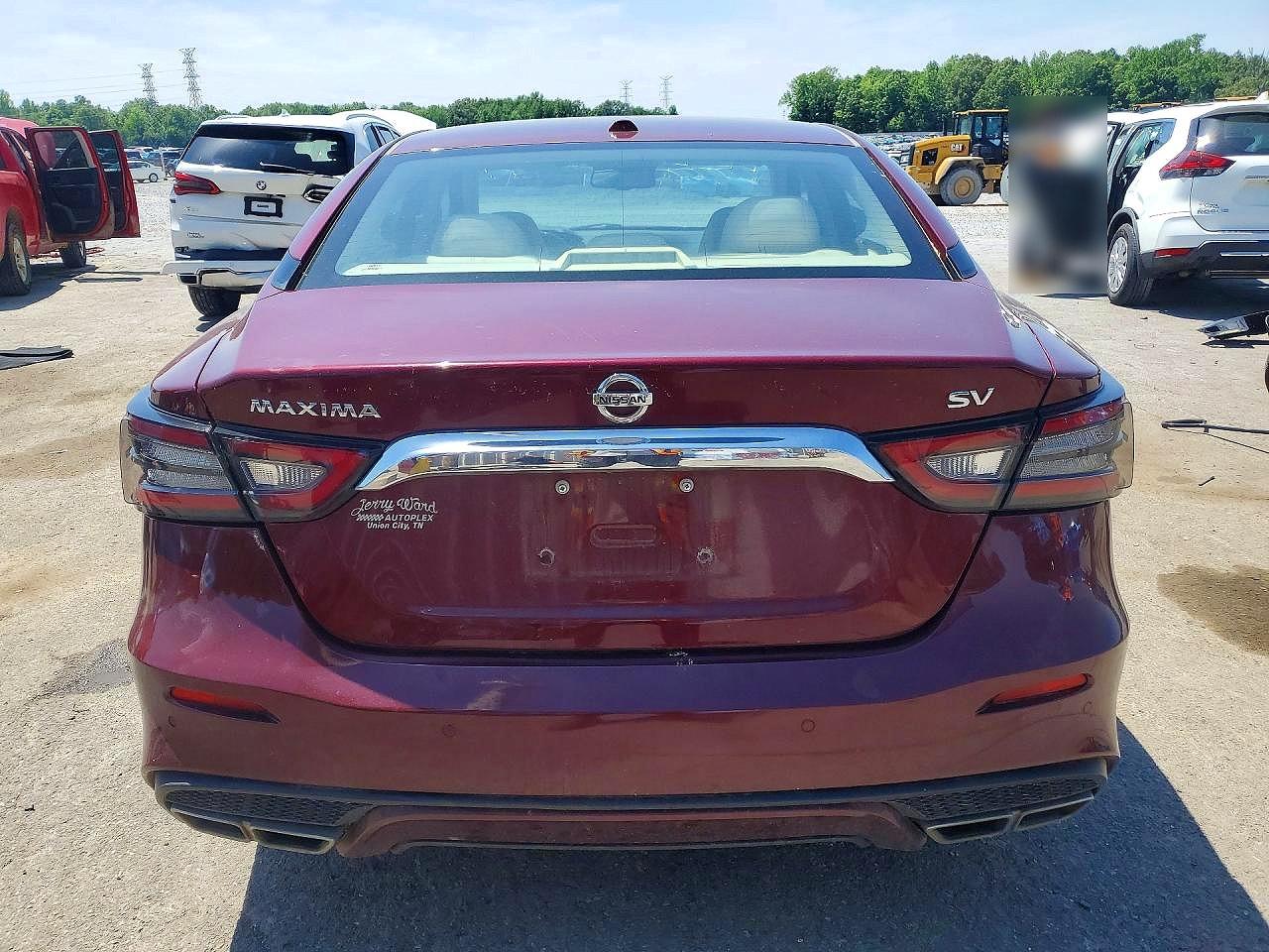 Nissan Maxima Sv