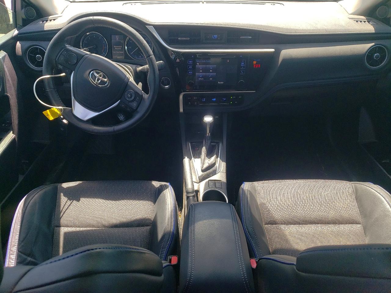 Toyota Corolla Se