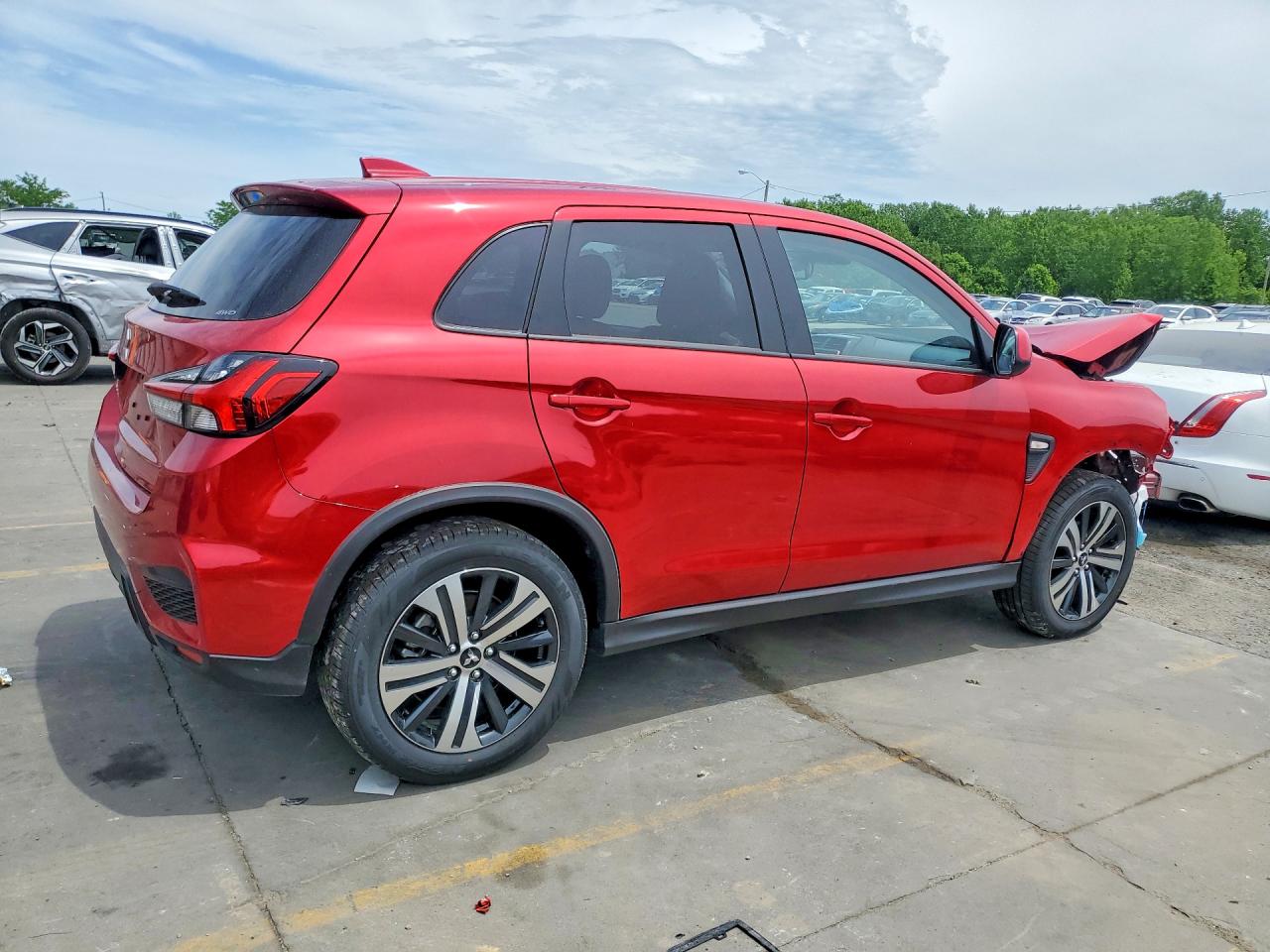 Mitsubishi Outlander S