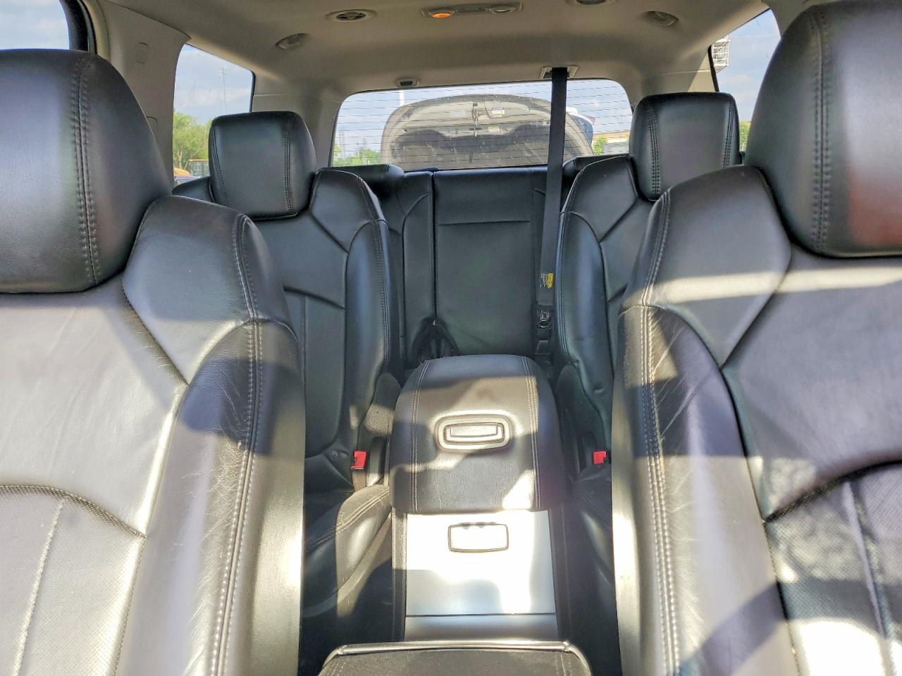 GMC Acadia Slt-2