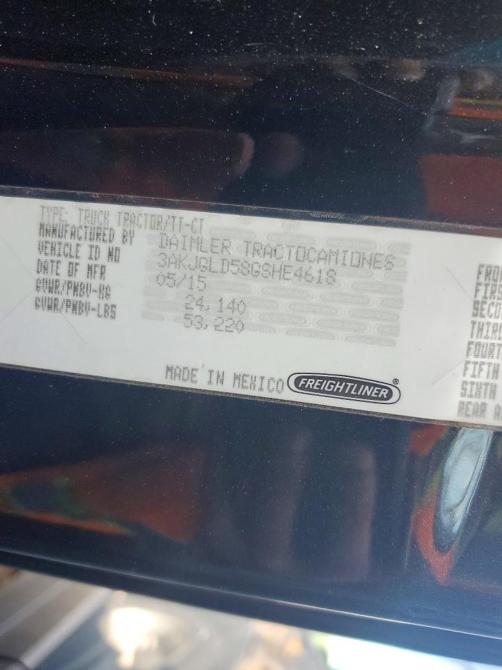 Freigliner Cascadia 125