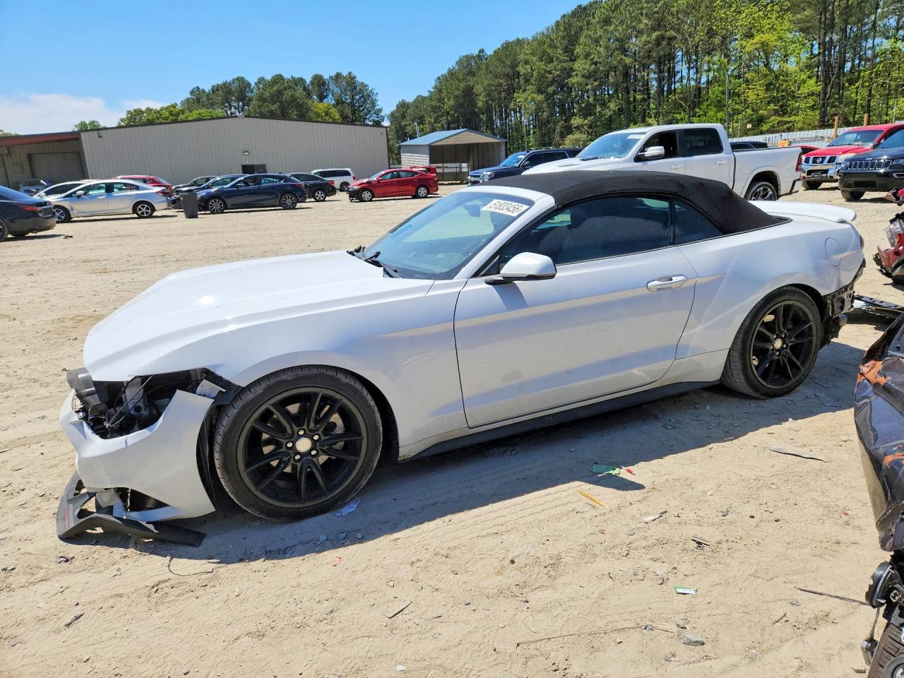 Salvage Ford Mustang Image