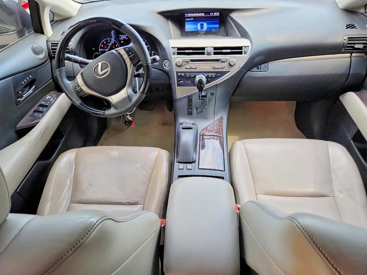 Lexus RX Base