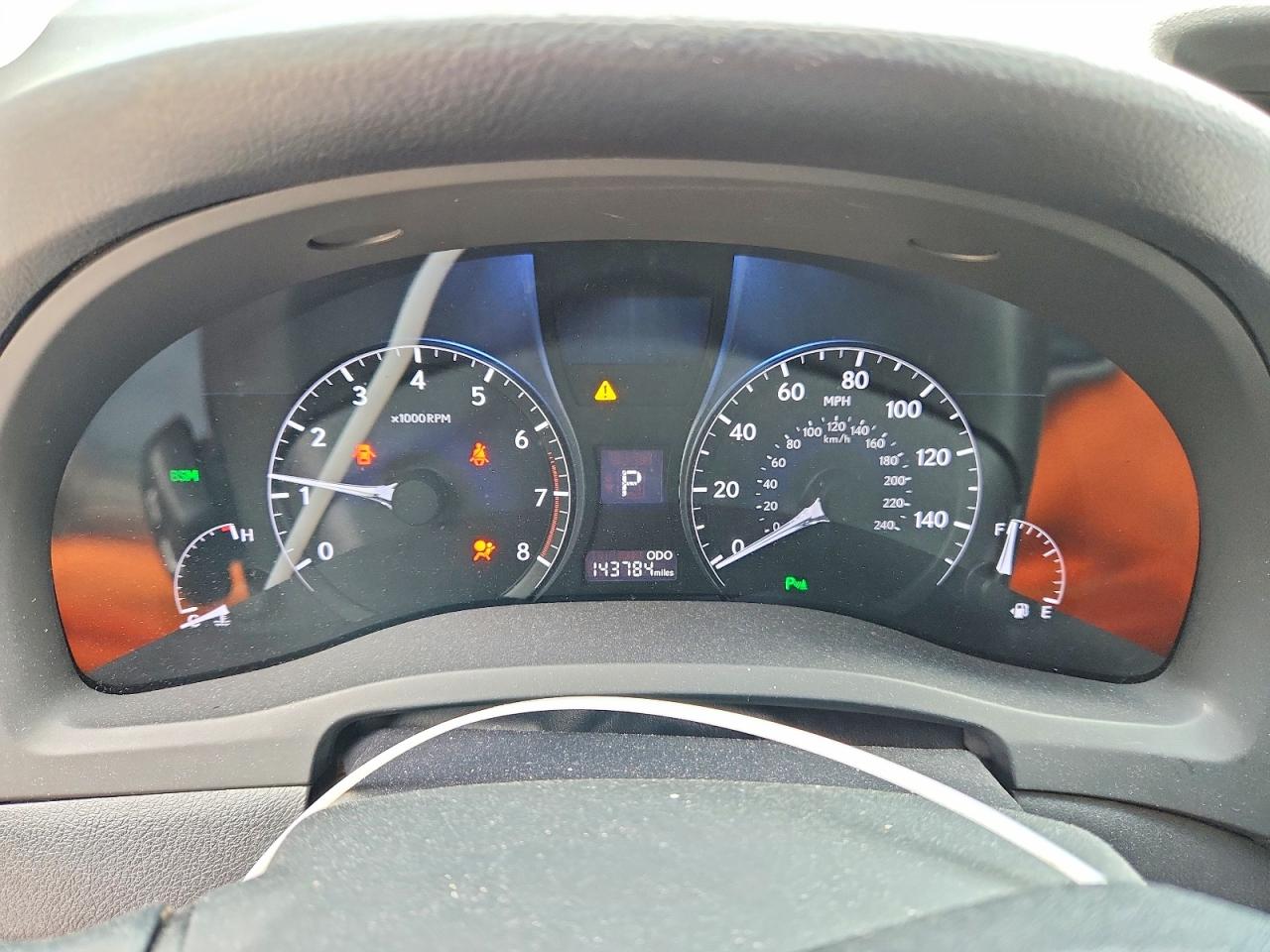Lexus RX Base