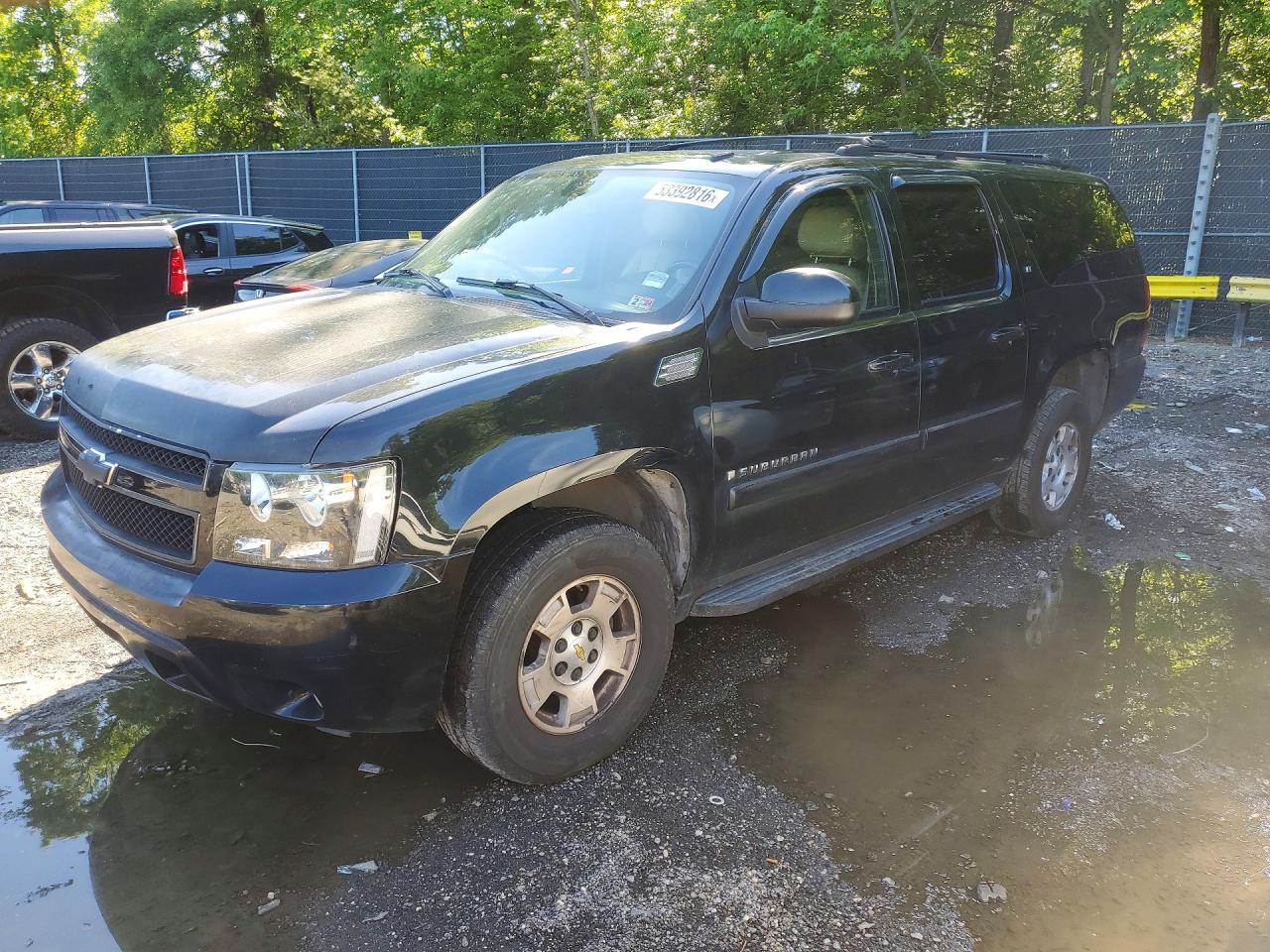 Salvage Chevrolet Suburban Image
