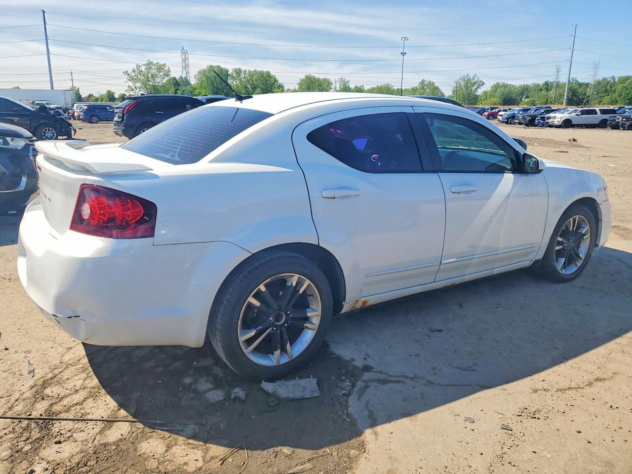 Dodge Avenger Sxt
