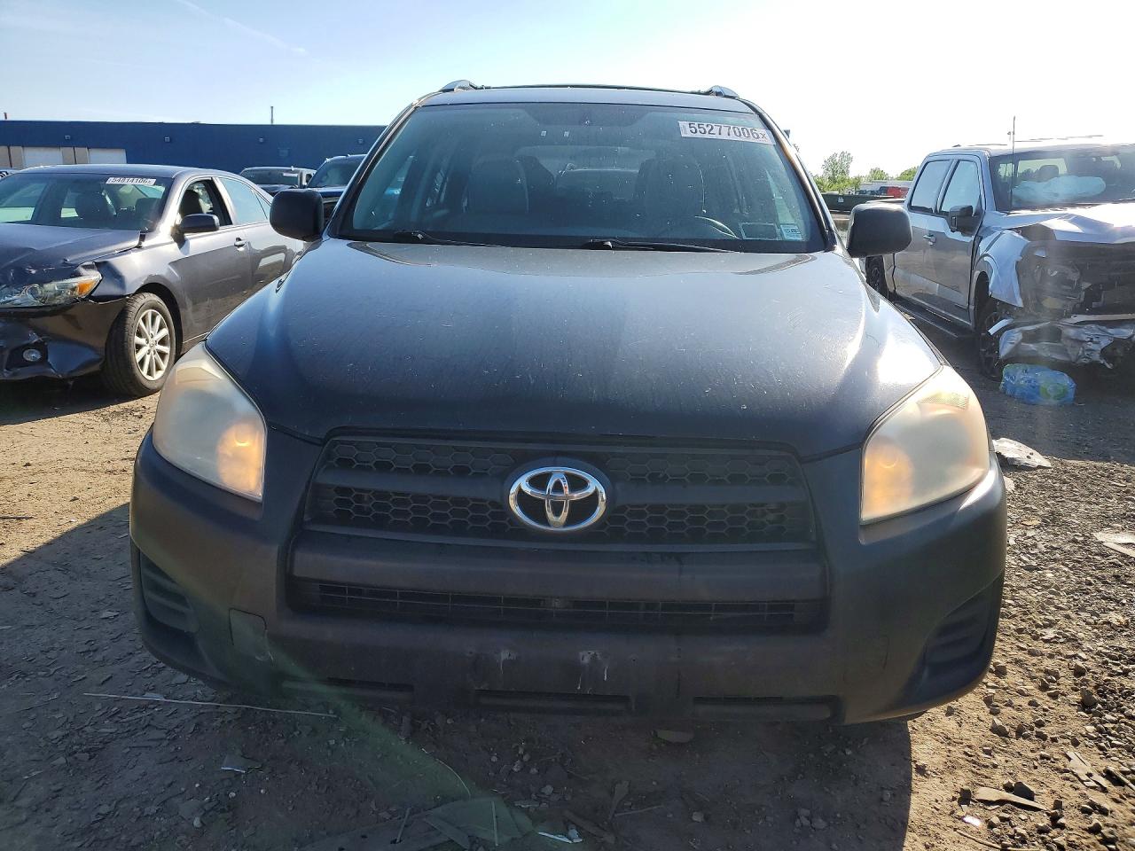 Toyota RAV4 Base