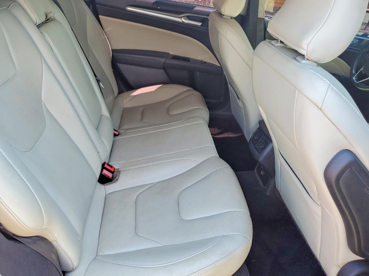 Ford Fusion Titanium