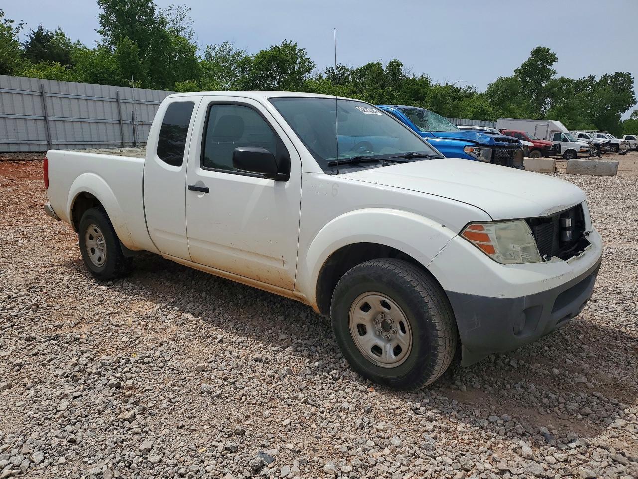 Nissan Frontier S