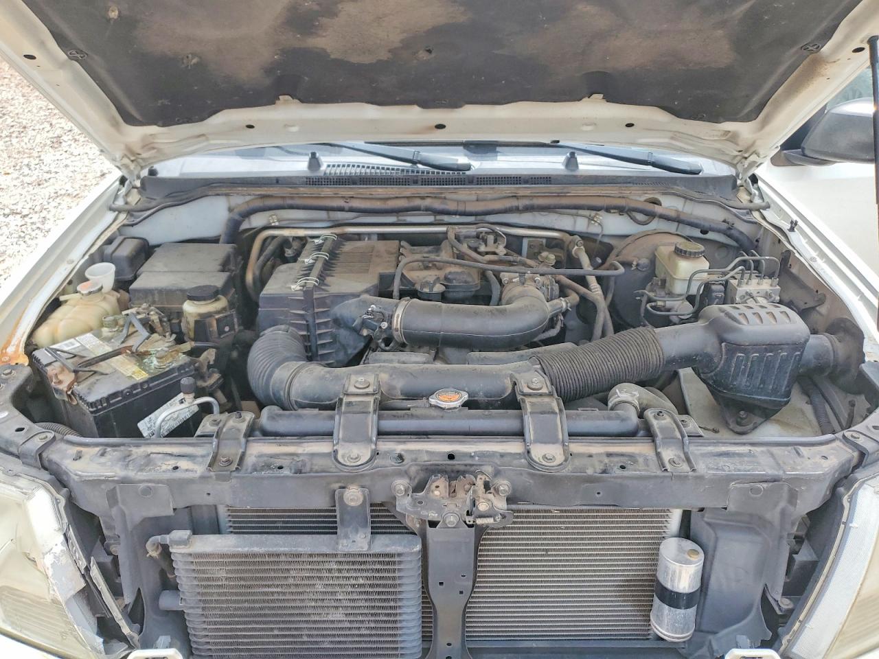 Nissan Frontier S